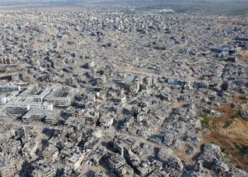 معاريف: إسرائيل أمام ثلاثة سيناريوهات في غزة