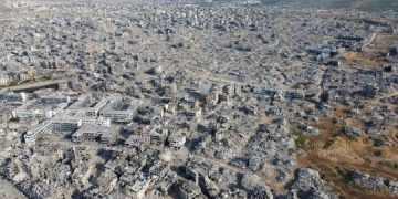 معاريف: إسرائيل أمام ثلاثة سيناريوهات في غزة