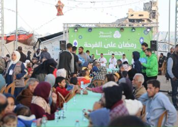 جوال تنظم إفطار جماعي بغزه بالشراكة مع جميعة روابي