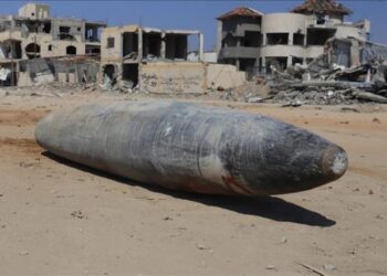 مركز غزة : 71 ألف طن من مخلفات الحرب بغزة لم تنفجر وتهدد حياة السكان