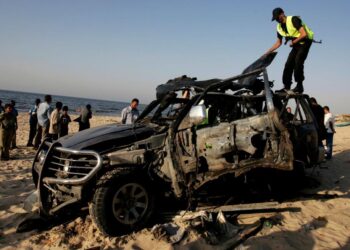محللون: “إسرائيل” تستخدم الاغتيالات بغزة كأداة لضغط المفاوضين وفرض الإملاءات