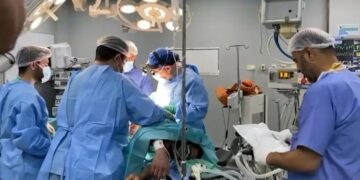 الإغاثة الطبية: انهيار صحي يهدد غزة بكارثة أوبئة 1 الإغاثة الطبية: انهيار صحي يهدد غزة بكارثة أوبئة