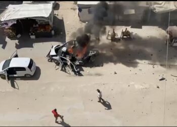 شهيد وعدد من الإصابات في استهداف إسرائيلي لمركبة قرب مفترق العباس بمدينة غزة