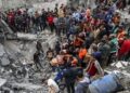الدفاع المدني في غزة يستأنف انتشال جثامين المفقودين ويحذر من نقص الإمكانات 101 الدفاع المدني في غزة يستأنف انتشال جثامين المفقودين ويحذر من نقص الإمكانات